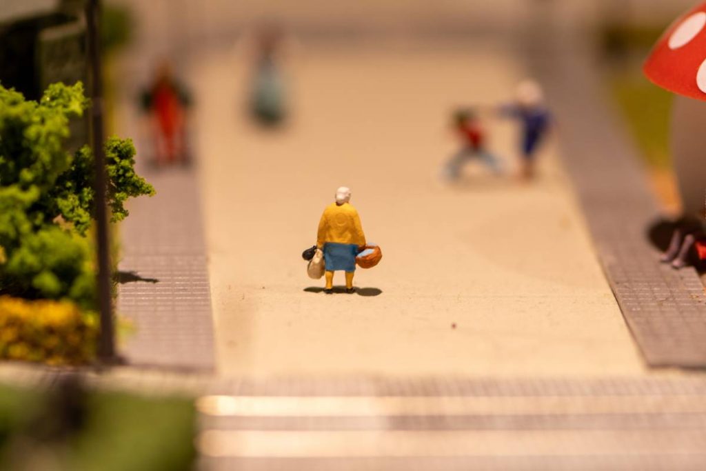 Objets miniatures : les indispensables pour un décor réaliste